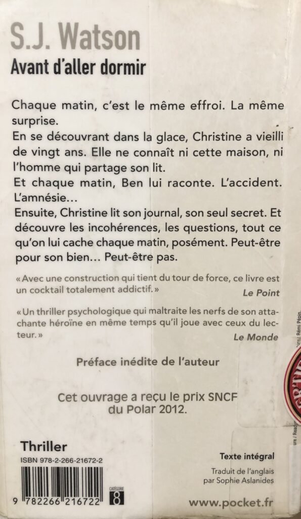 Quatrième de Couverture de Avant d'aller dormir de S.J.Watson : gros plan sur la tête du femme qui semble dormir.